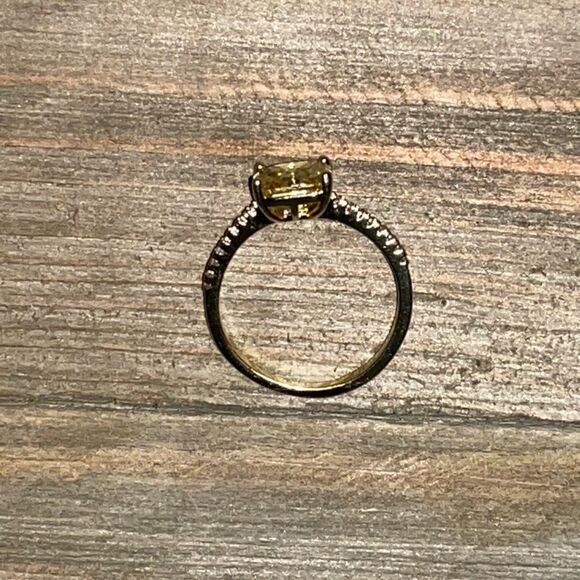 18k Gold Studded Band w Pale Yellow CZ Stone Ring - Picture 13 of 14